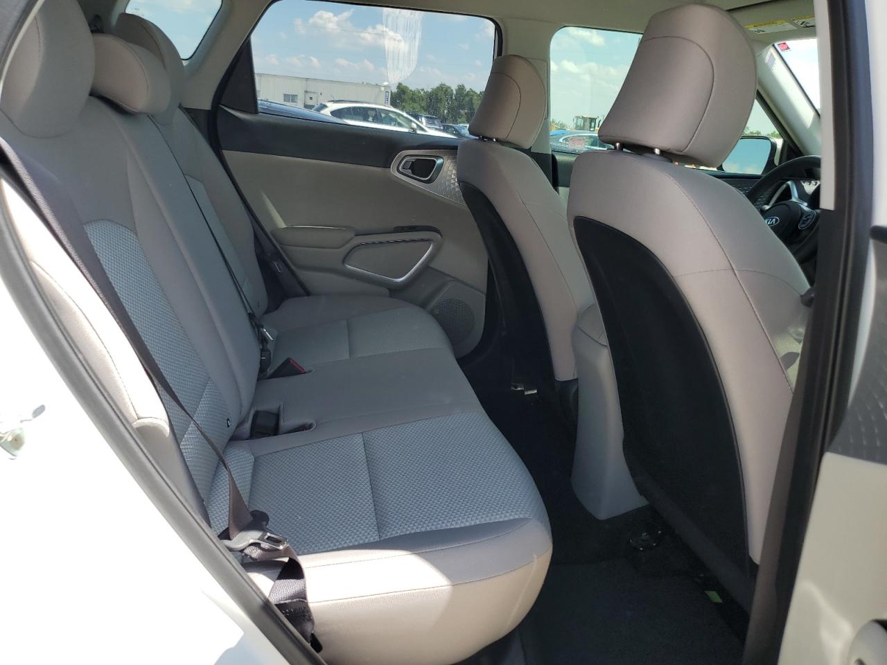 KNDJ23AU0M7786011 2021 Kia Soul Lx