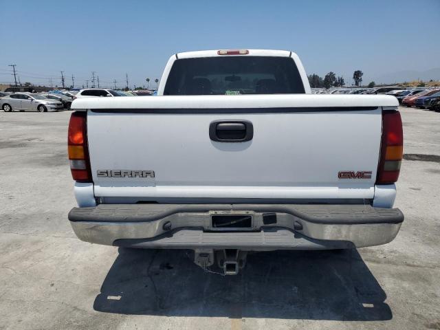 2002 GMC New Sierra C1500 VIN: 2GTEC19T721256112 Lot: 57865164