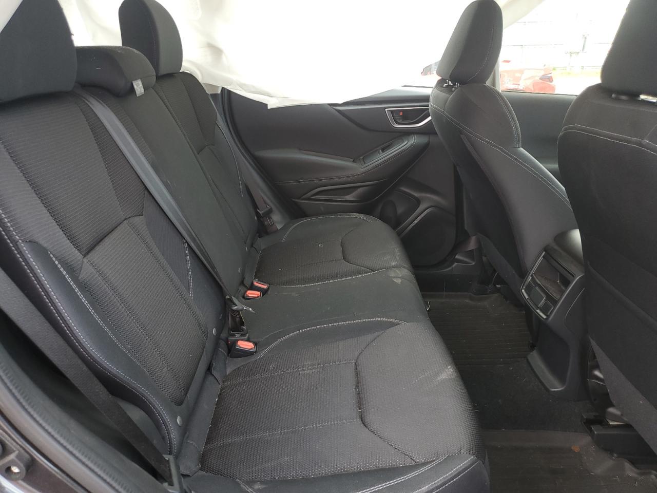 JF2SKACC8KH580523 2019 Subaru Forester