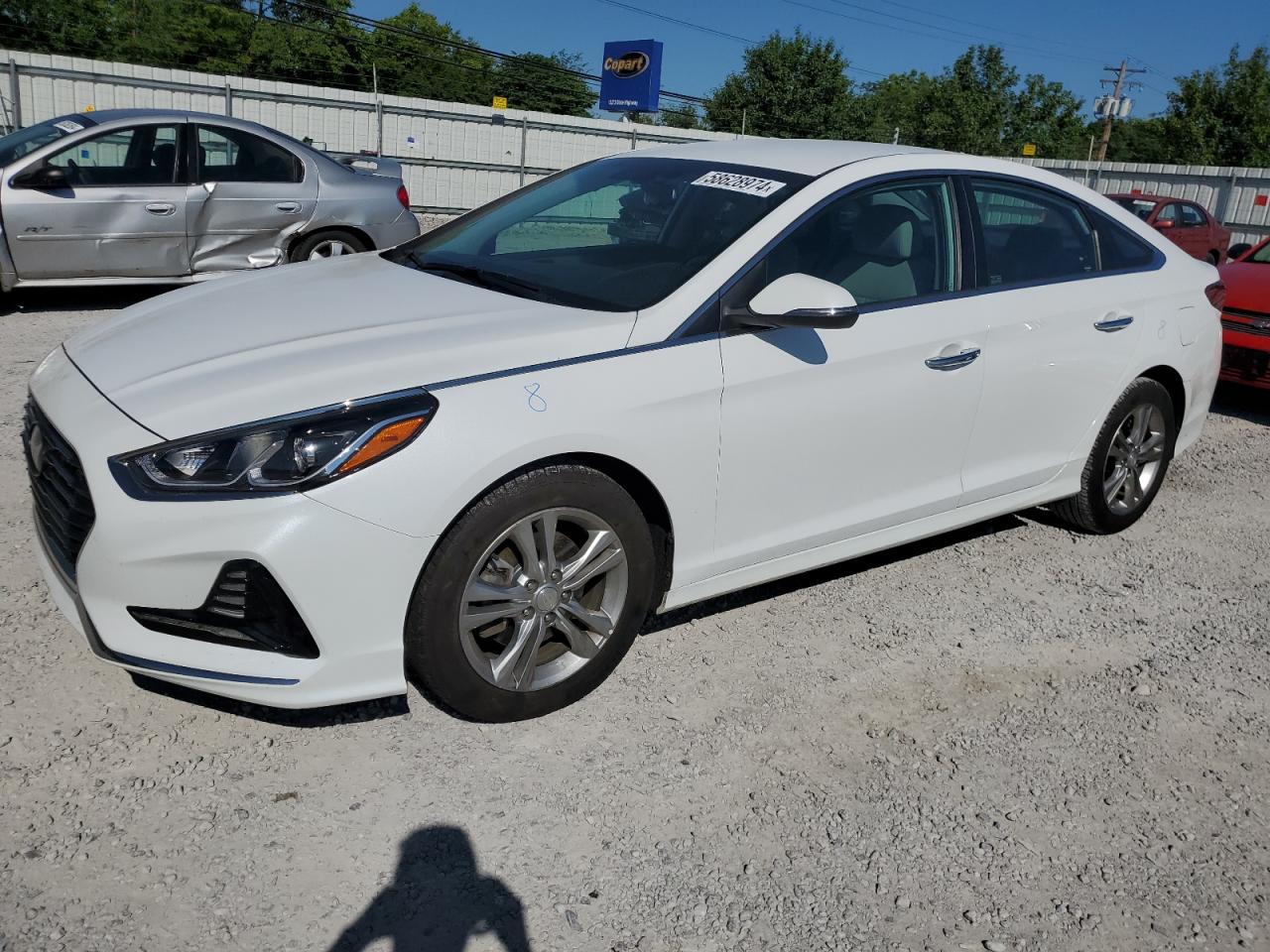 2018 Hyundai Sonata Sport vin: 5NPE34AF4JH615923