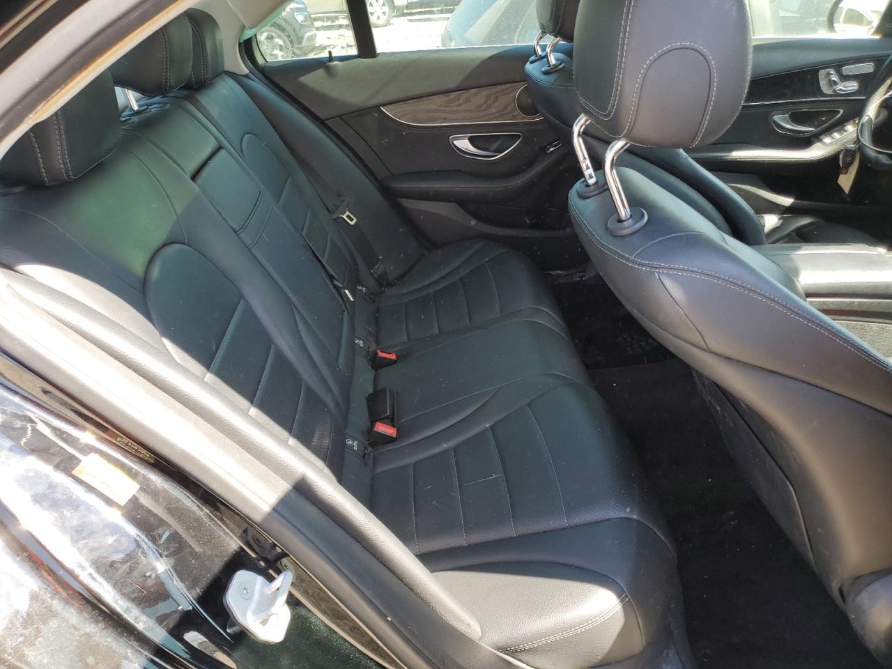 55SWF4JB0GU130354 2016 Mercedes-Benz C 300