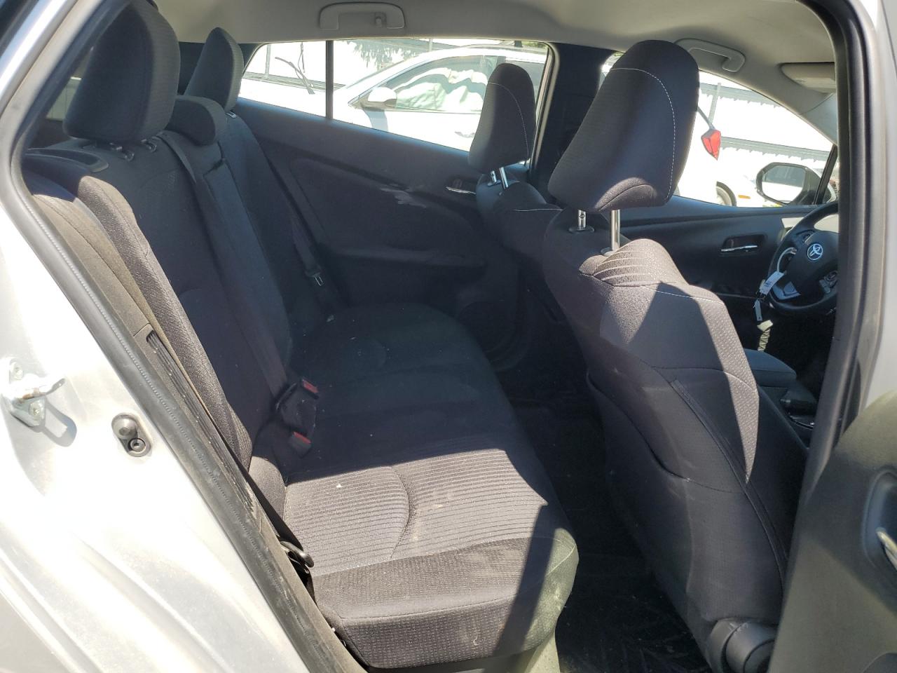 JTDKARFPXL3128439 2020 Toyota Prius Prime Le