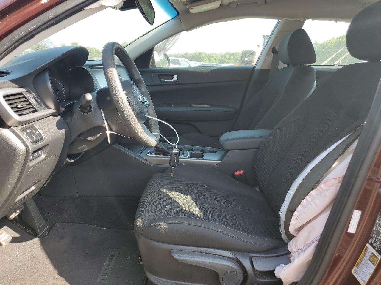 5XXGT4L30LG419956 2020 Kia Optima Lx