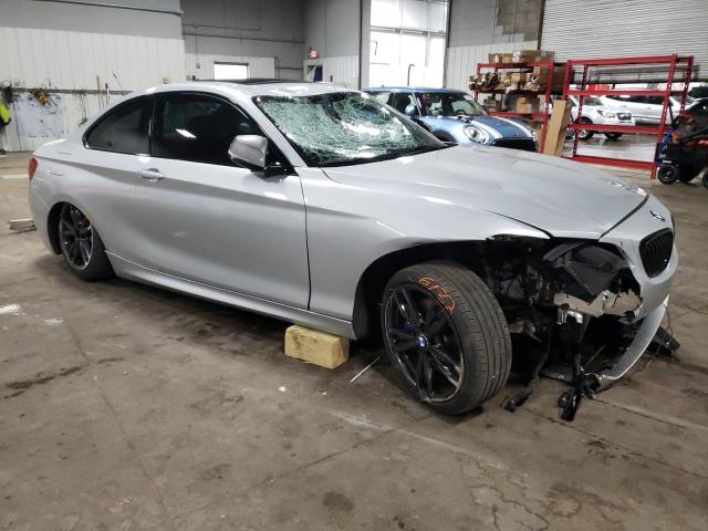 VIN WBA2G3C5XHV640726 2017 BMW 2 Series, M240XI no.4