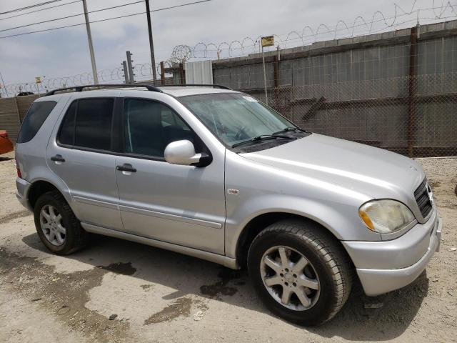 2000 Mercedes-Benz Ml 430 VIN: 4JGAB72E3YA208357 Lot: 58585184