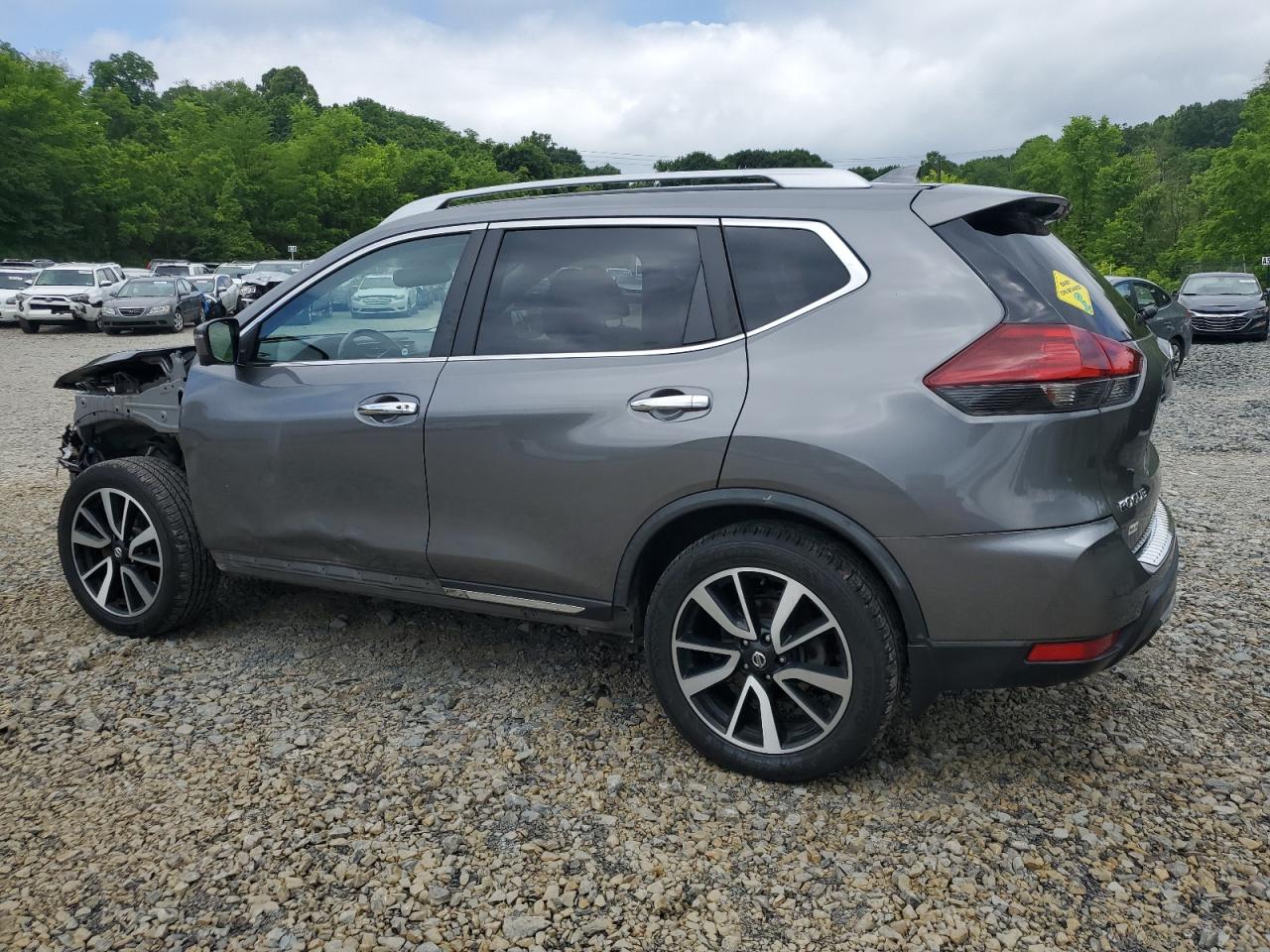 2018 Nissan Rogue S vin: JN8AT2MVXJW324587