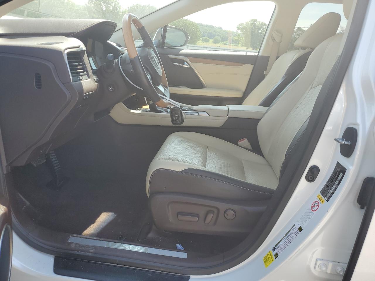 2T2BZMCA4HC106118 2017 Lexus Rx 350 Base