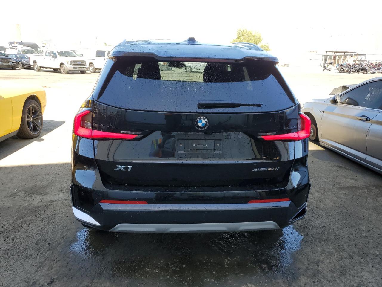 WBX73EF00R5Y83708 2024 BMW X1 xDrive28I