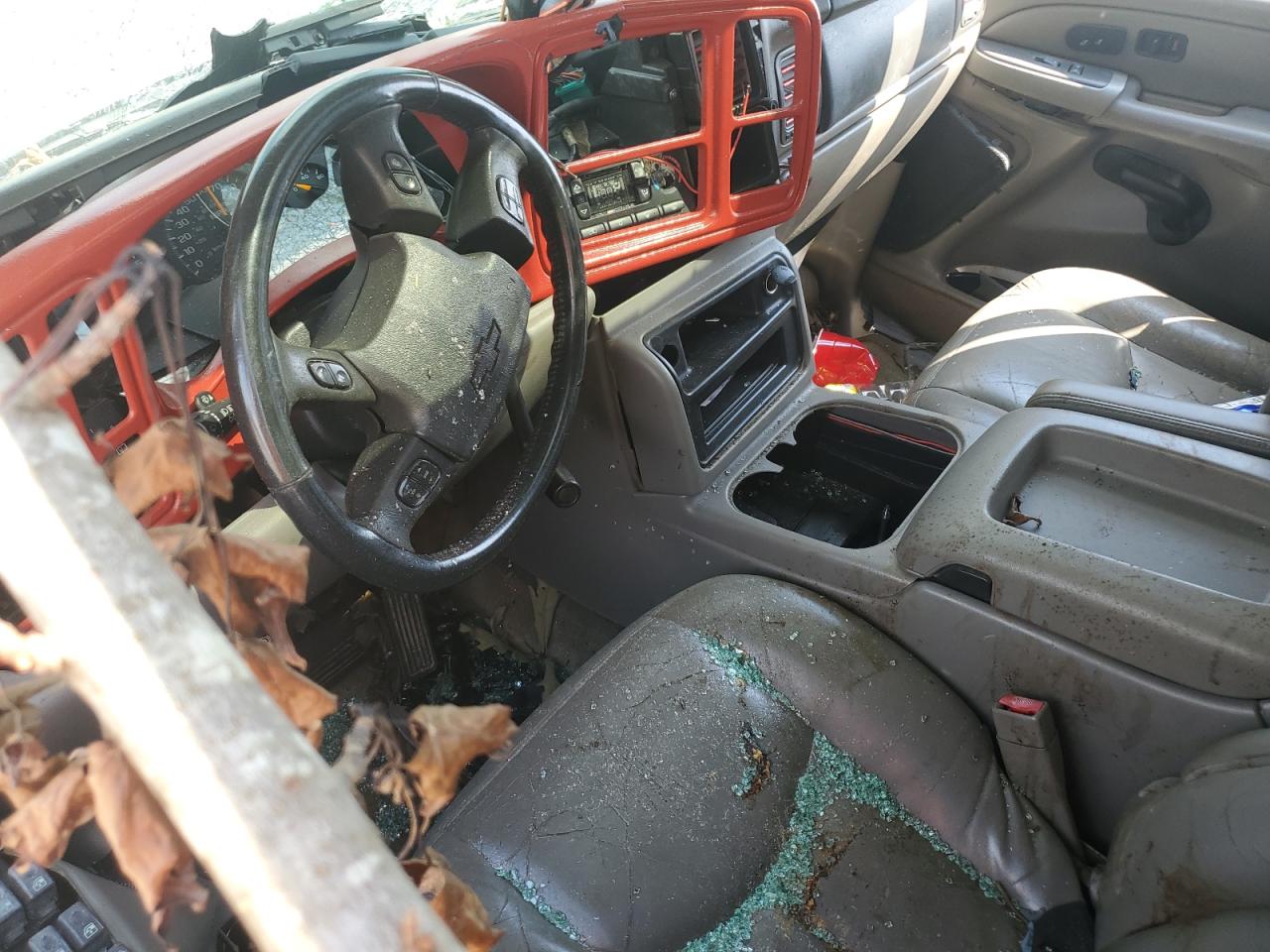 1GNEK13TX5J121204 2005 Chevrolet Tahoe K1500