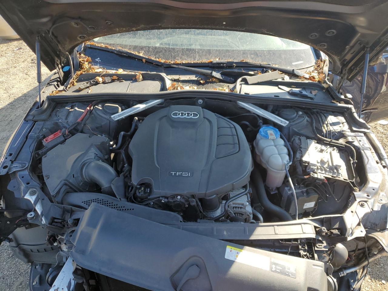 WAUENAF43HN057716 2017 Audi A4 Premium Plus