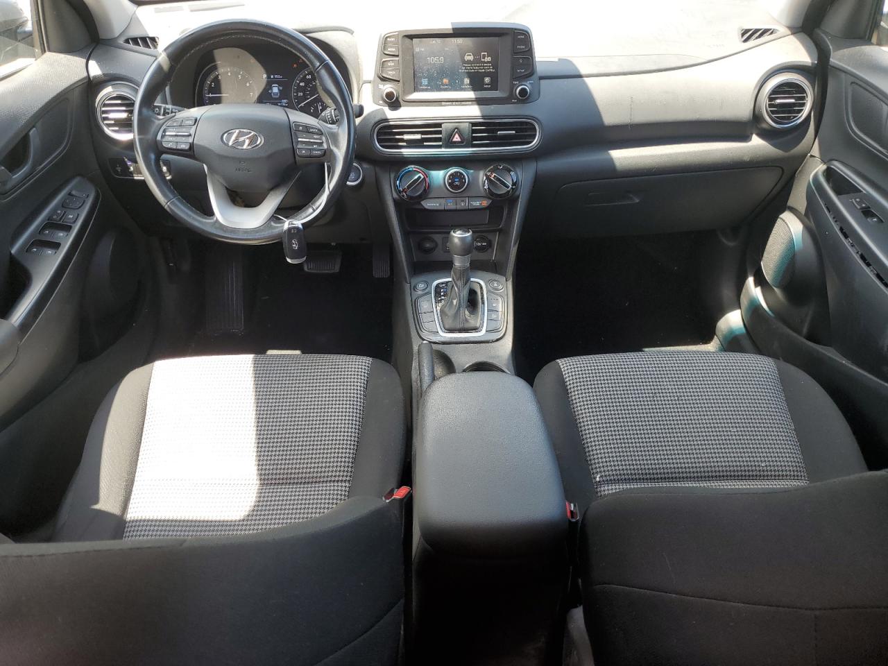 KM8K2CAA6MU607803 2021 Hyundai Kona Sel