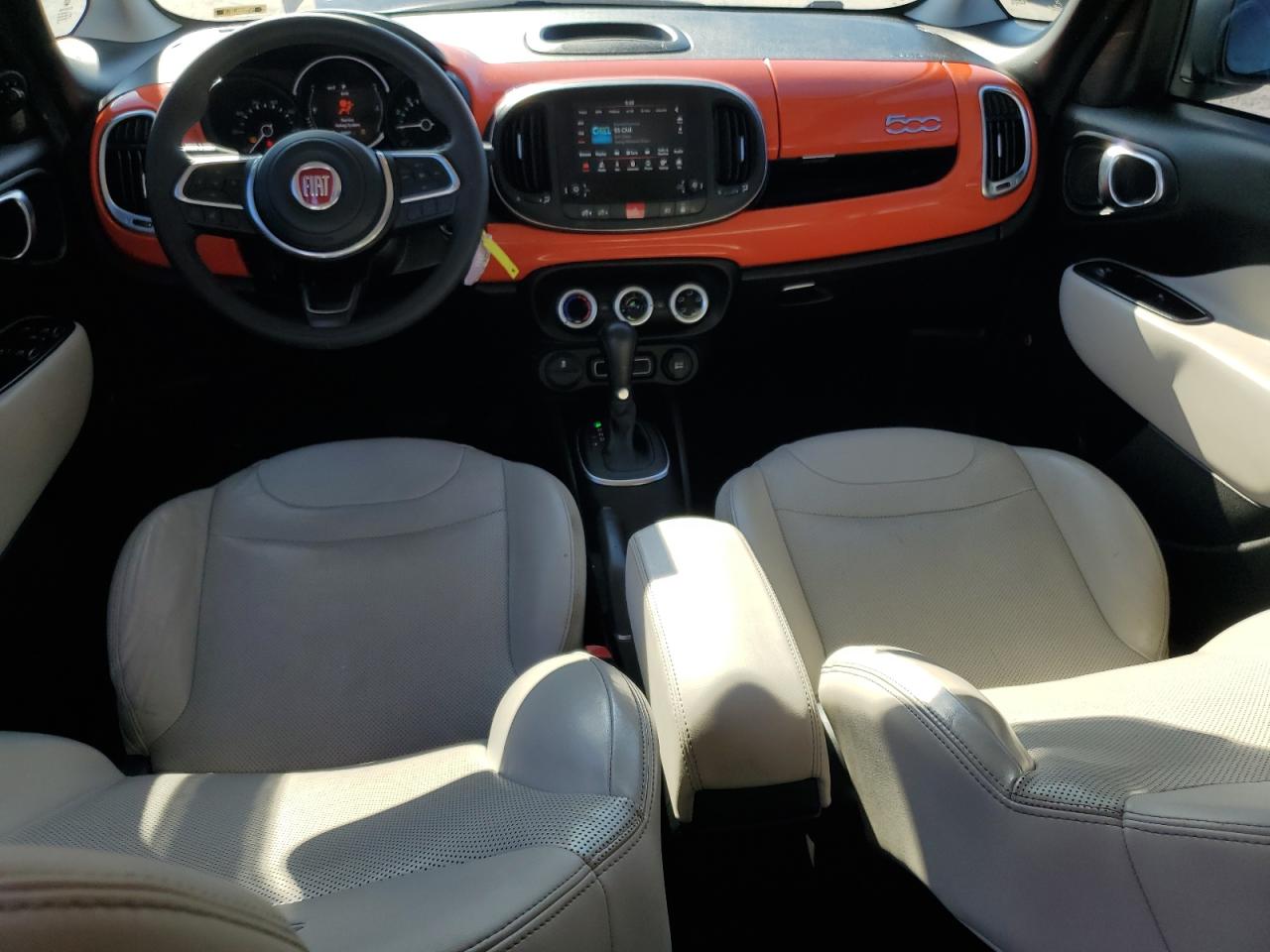 ZFBNFADH7KZ042211 2019 Fiat 500L Trekking