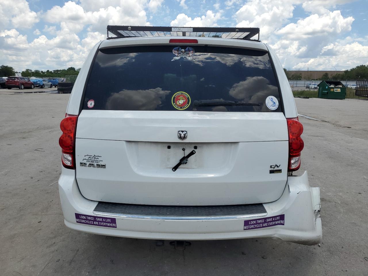 2C4JRGAG5ER433163 2014 Ram Tradesman