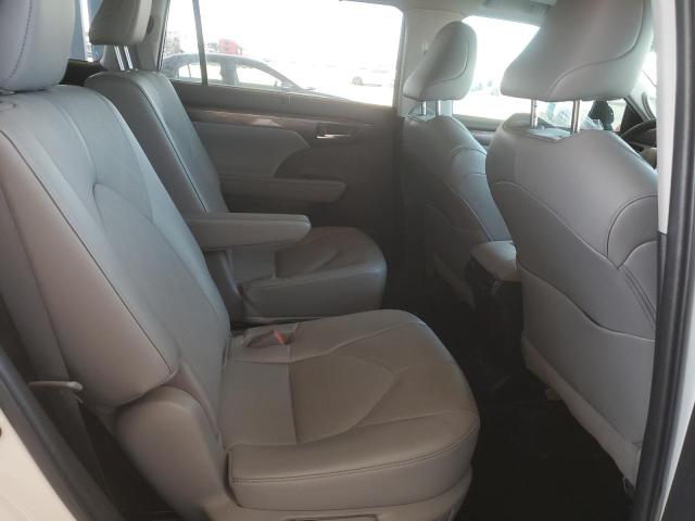 2022 Toyota Highlander Platinum VIN: 5TDFZRAH0NS098315 Lot: 58440524