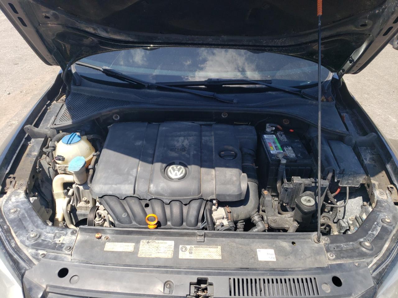 1VWBP7A37CC071962 2012 Volkswagen Passat Se