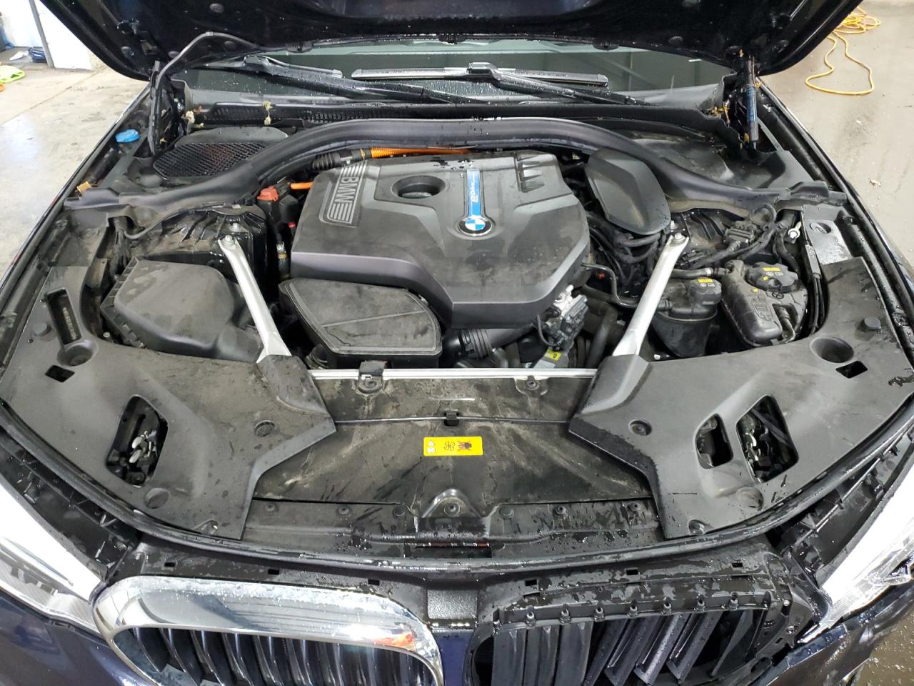 WBAJB1C51KB376108 2019 BMW 530Xe