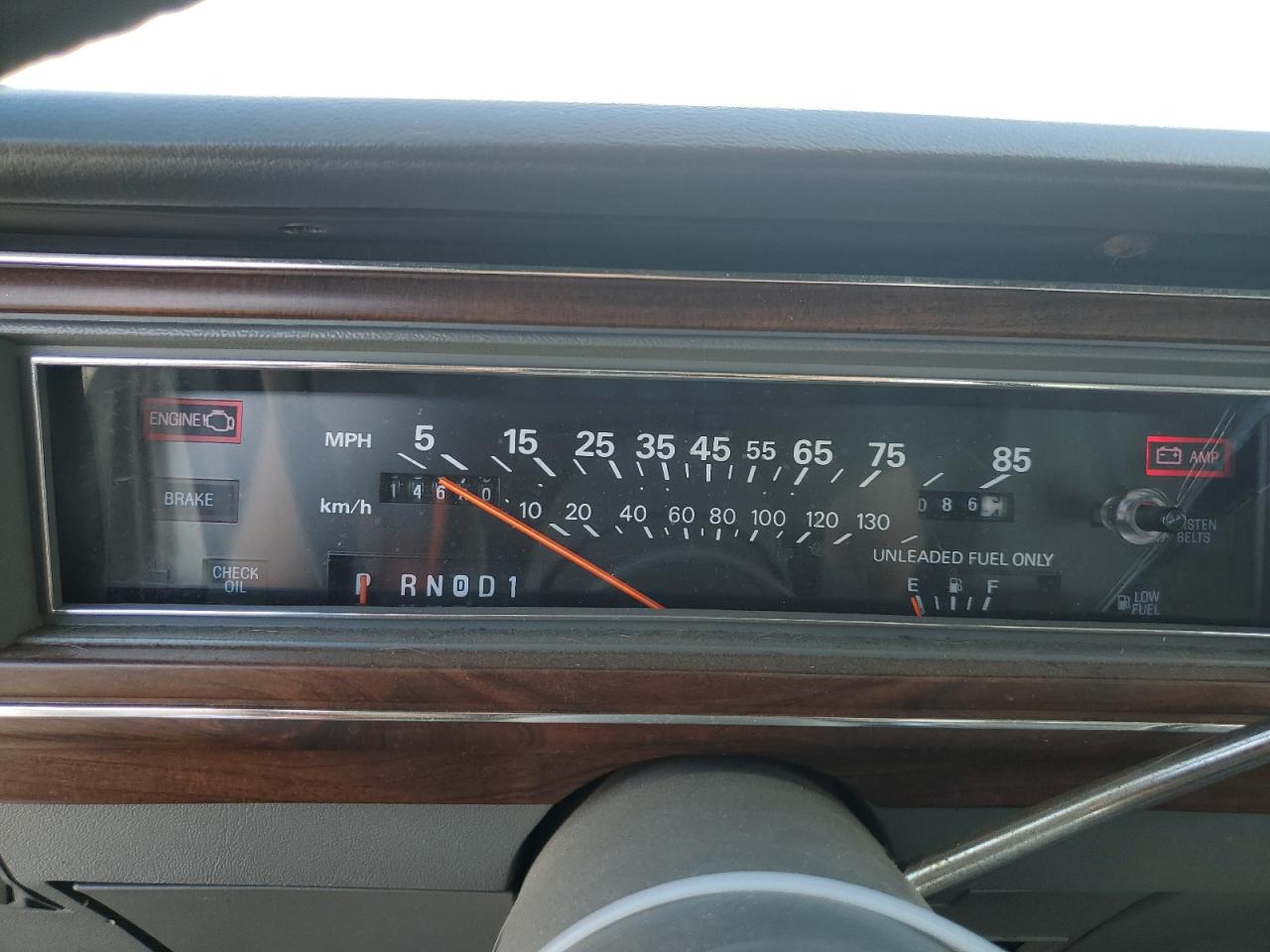 2FABP74F5JX223865 1988 Ford Crown Victoria Lx