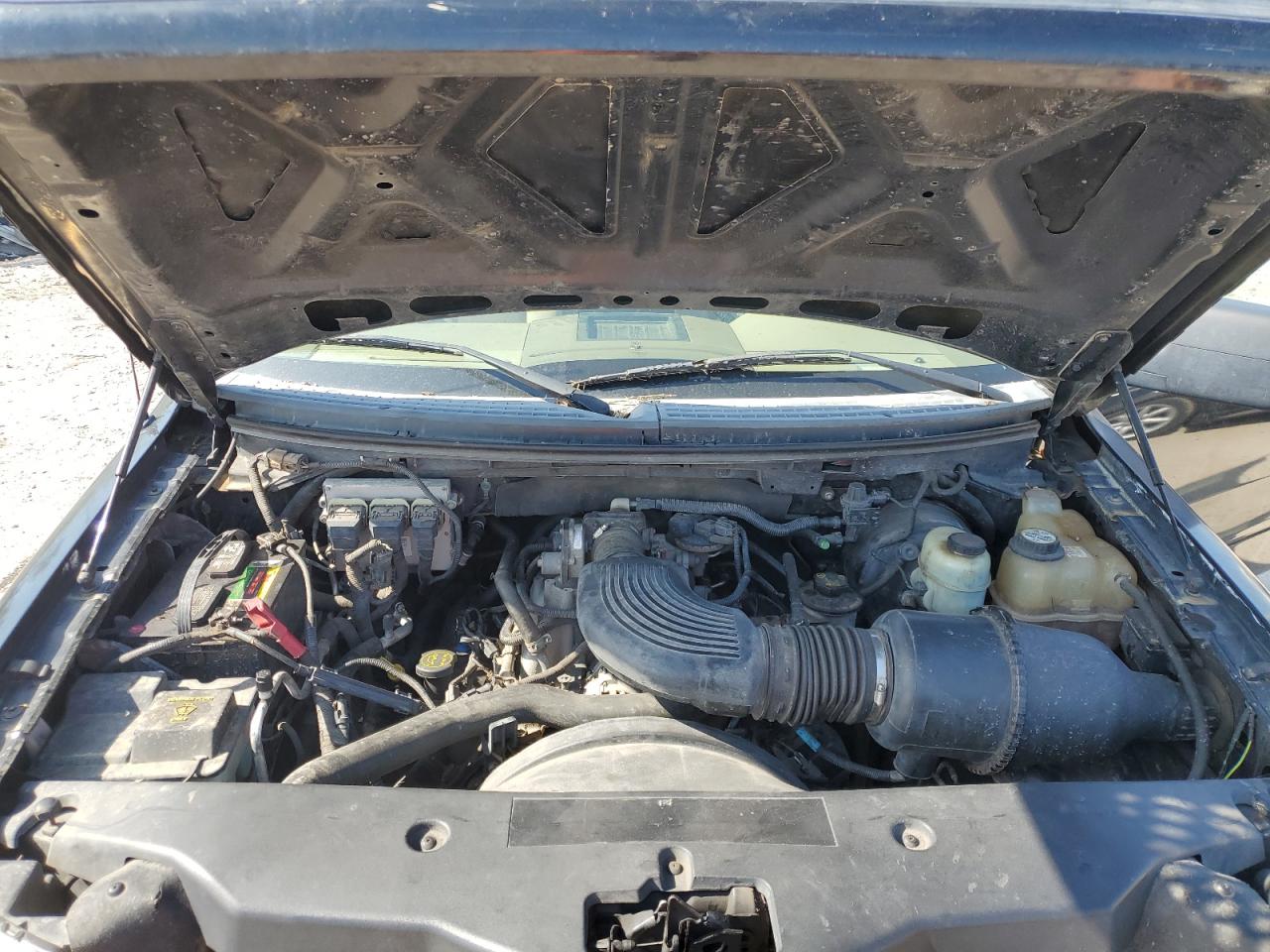 1FTRX12W45NB92544 2005 Ford F150