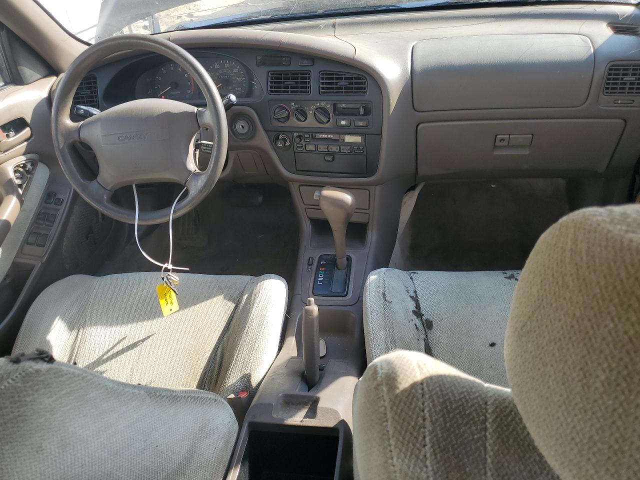 JT2SK12E3R0268970 1994 Toyota Camry Le