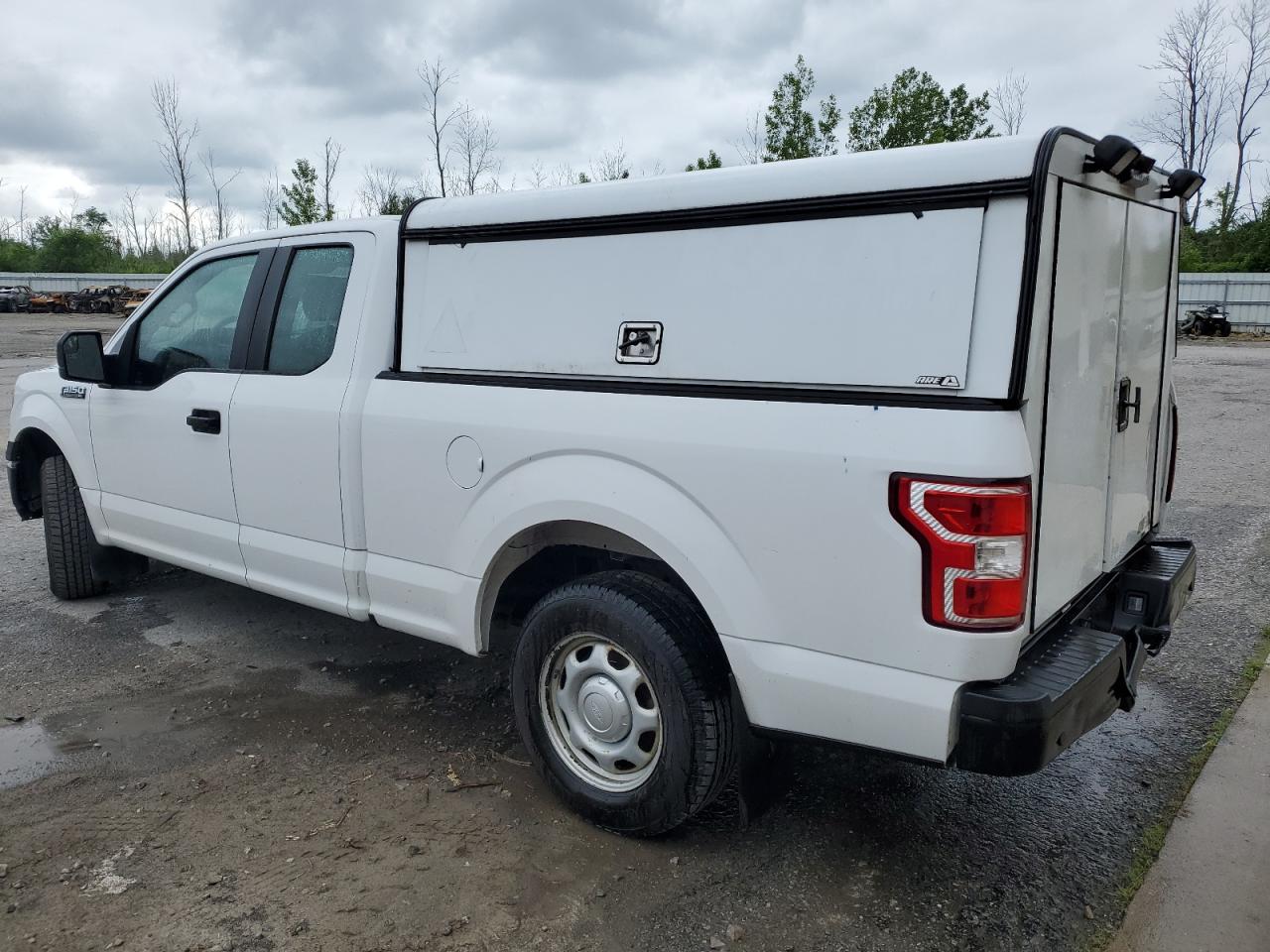 2018 Ford F150 Super Cab vin: 1FTEX1CB9JKF06274