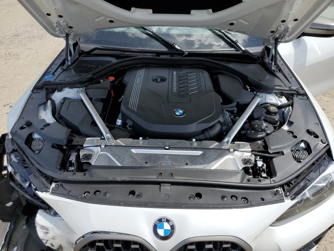 WBA53AT05MCH02303 2021 BMW M440I