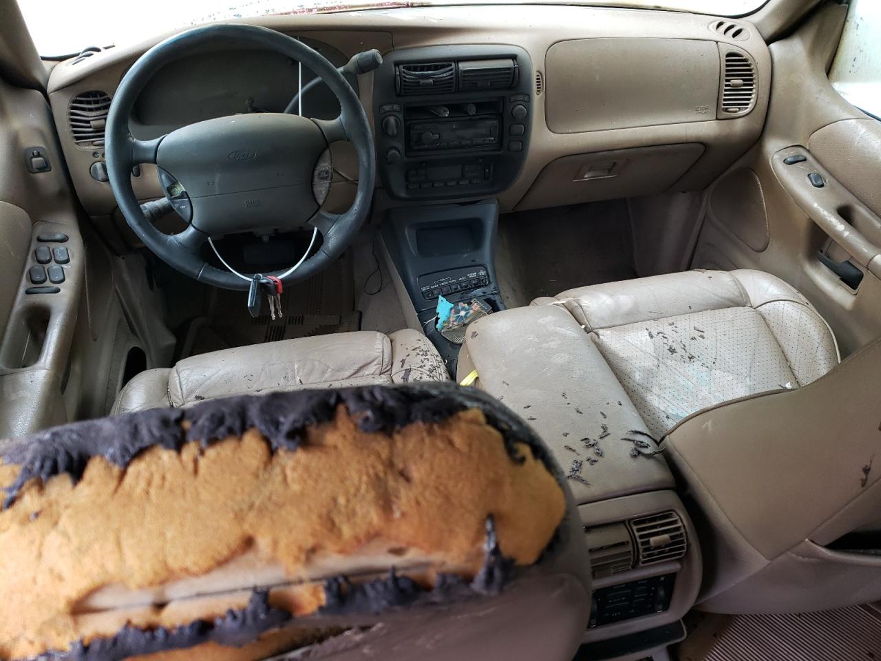 1FMDU35P7VUC91587 1997 Ford Explorer