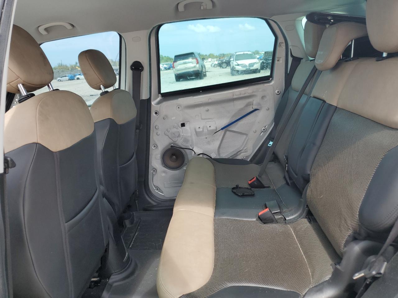 ZFBCFACH2EZ007489 2014 Fiat 500L Lounge