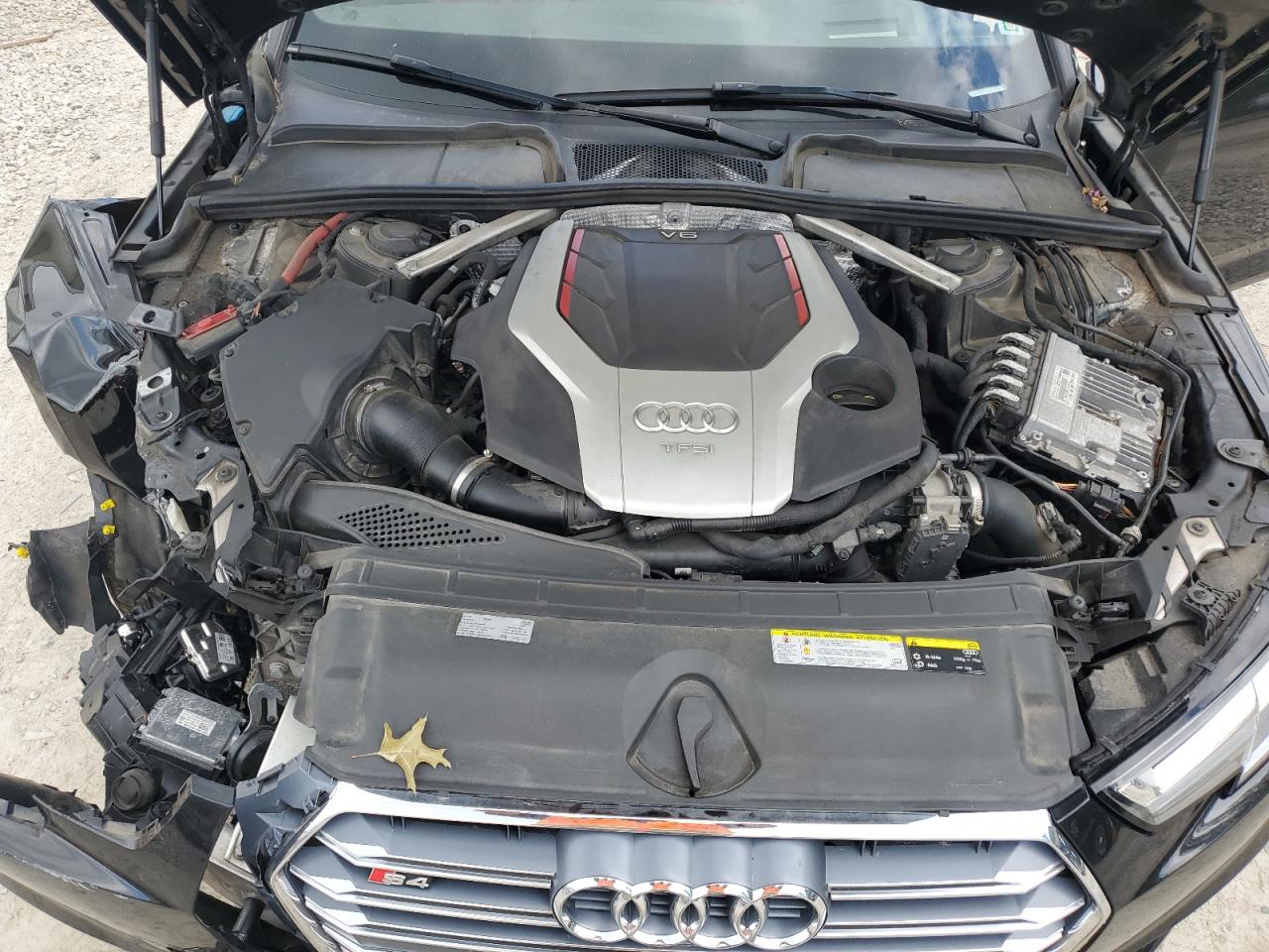 WAUC4AF49JA001755 2018 Audi S4 Prestige