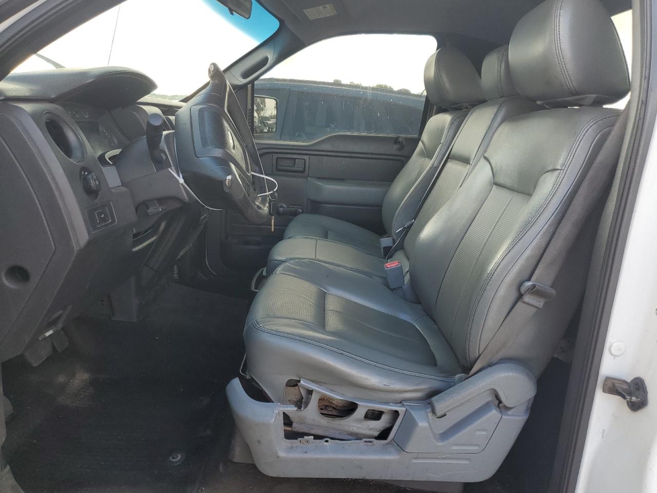 2013 Ford F150 vin: 1FTPF1CF3DKG03487