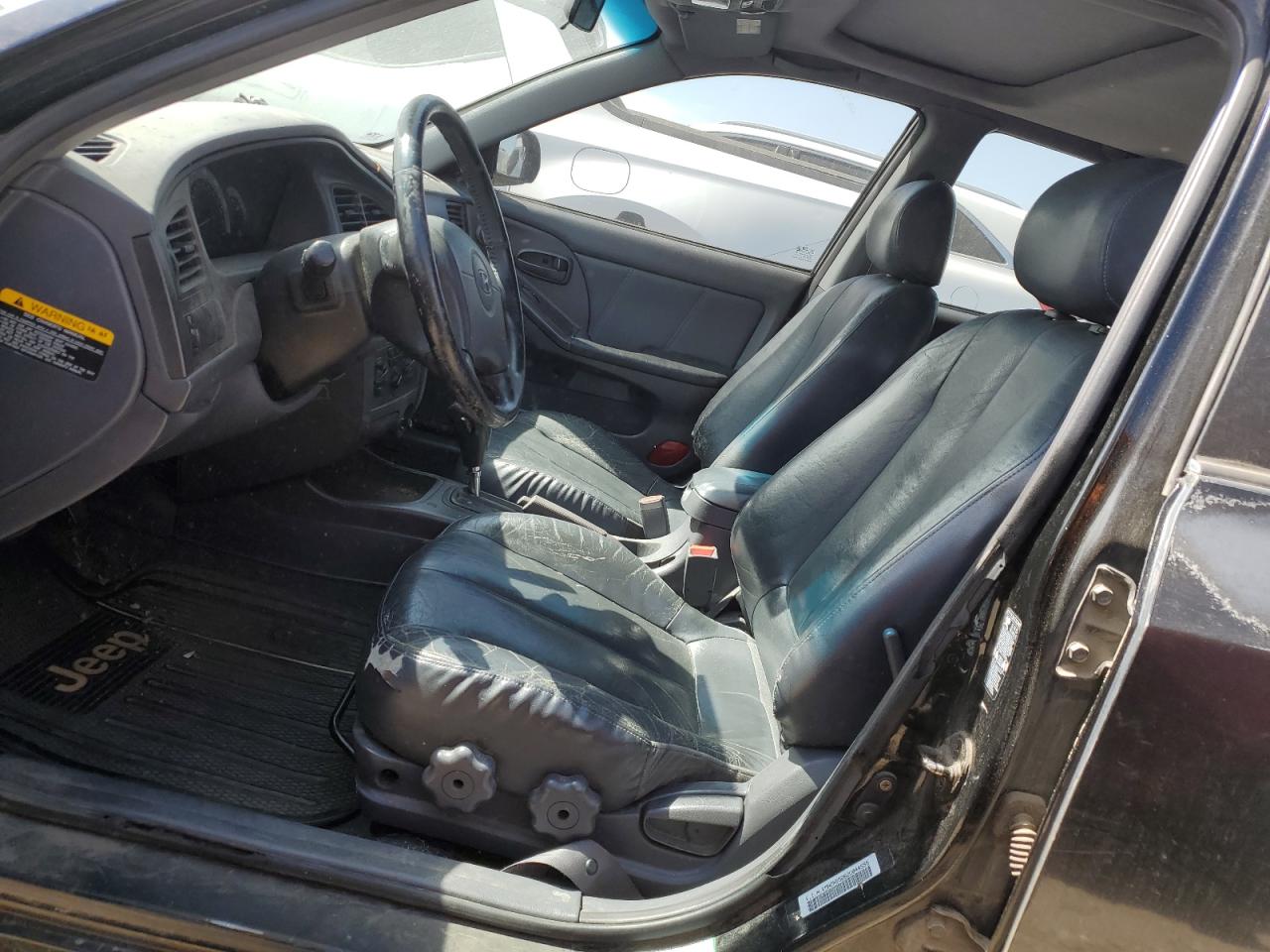 KMHDN55D62U044555 2002 Hyundai Elantra Gls