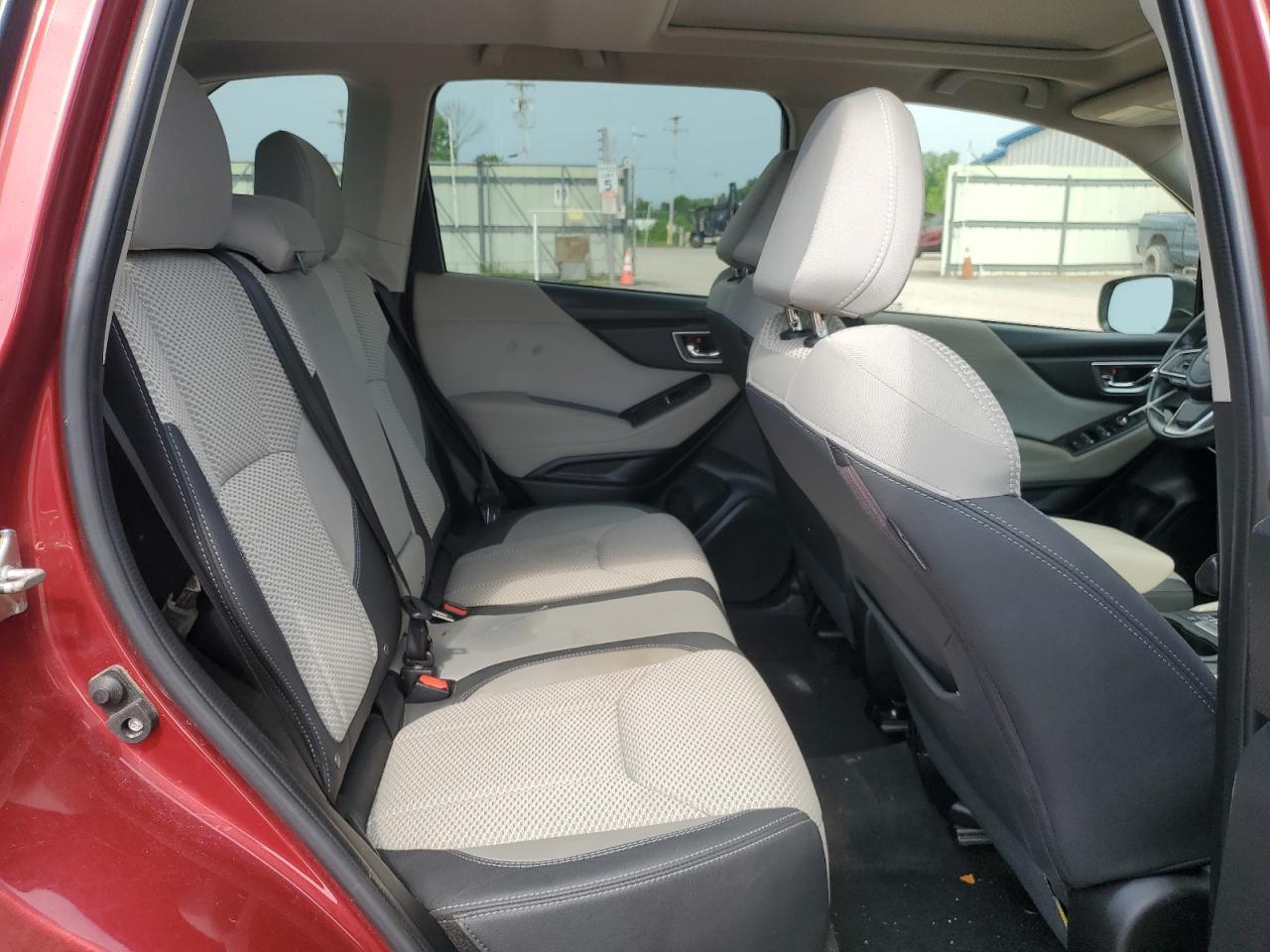 JF2SKAGC5LH581348 2020 Subaru Forester Premium