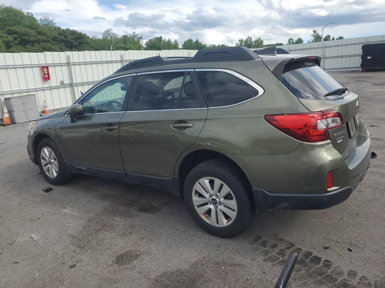 4S4BSAFC7H3435789 2017 Subaru Outback 2.5I Premium