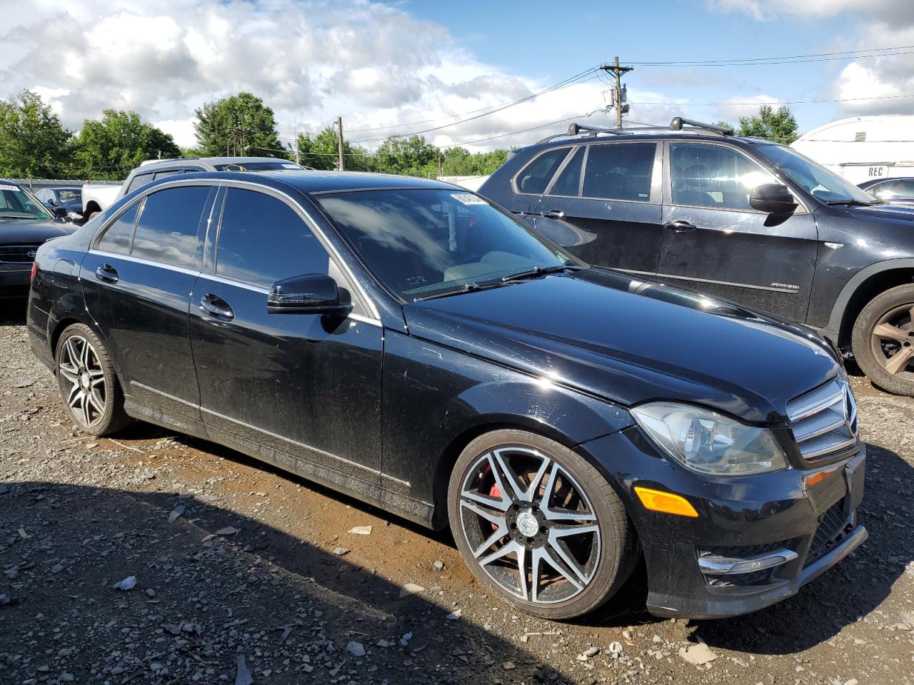 2013 Mercedes-Benz C 300 4Matic vin: WDDGF8AB2DA801305