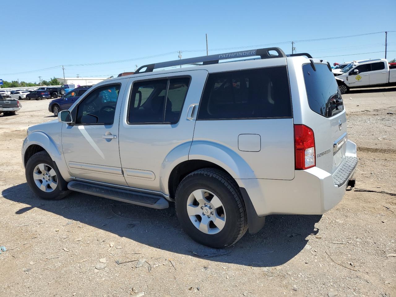 5N1AR18W45C751497 2005 Nissan Pathfinder Le