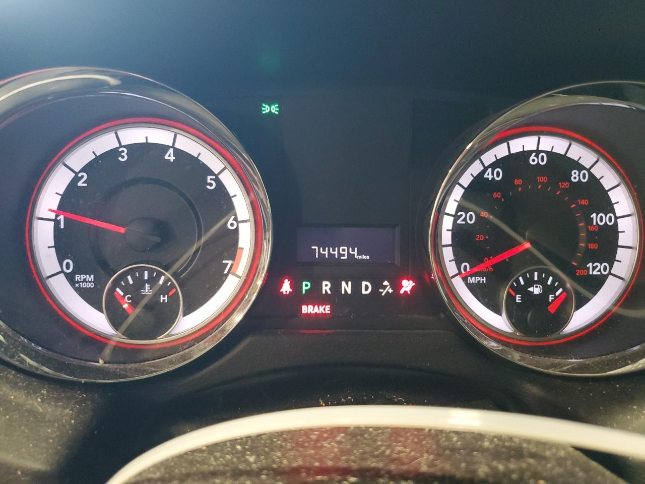 2C4RDGBG8JR329843 2018 Dodge Grand Caravan Se