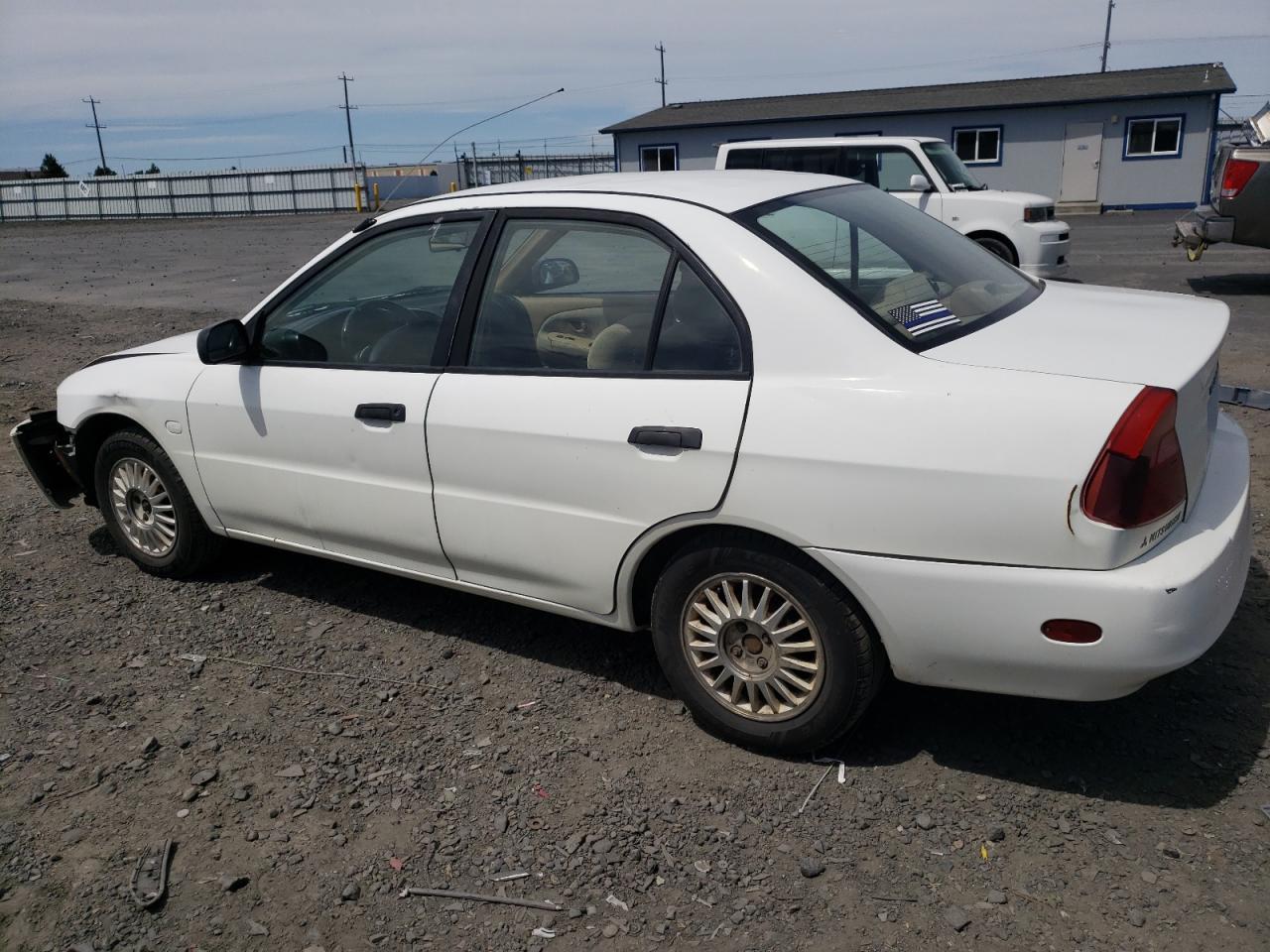 JA3AY26C11U031115 2001 Mitsubishi Mirage Es