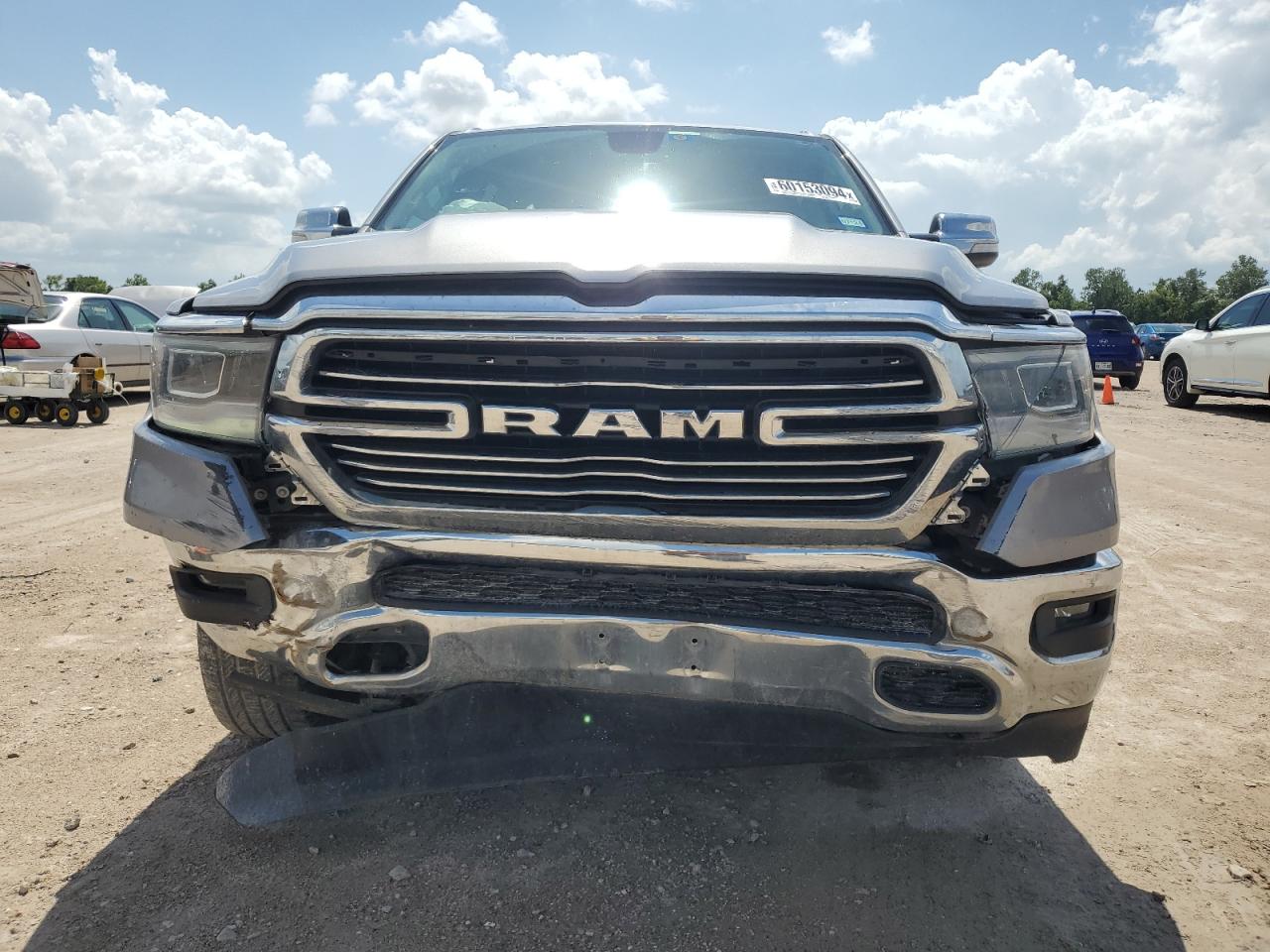 2020 Ram 1500 Laramie vin: 1C6RREJT7LN346354