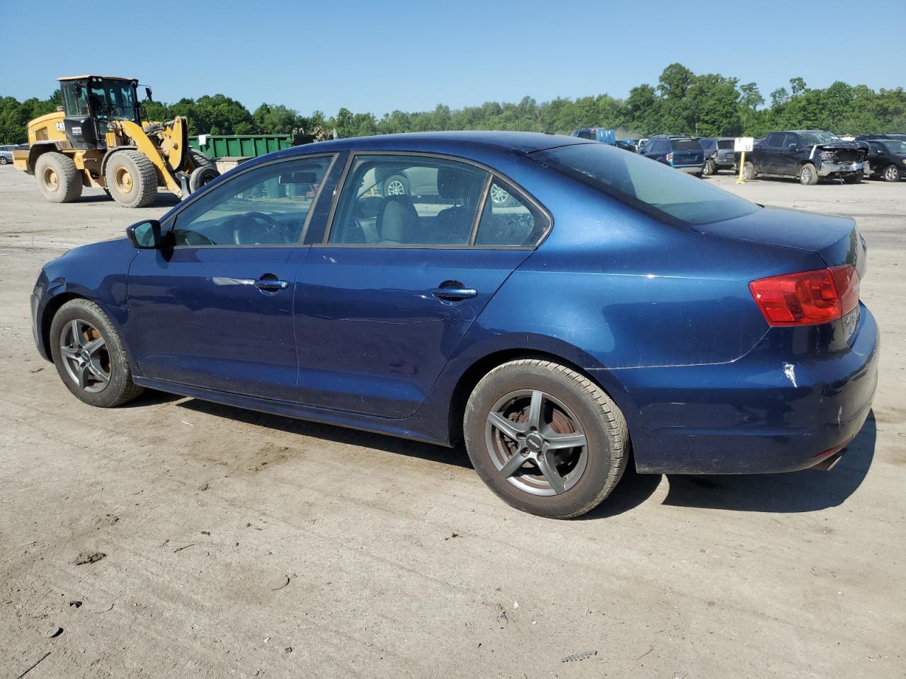 2012 Volkswagen Jetta Base vin: 3VW2K7AJXCM407891