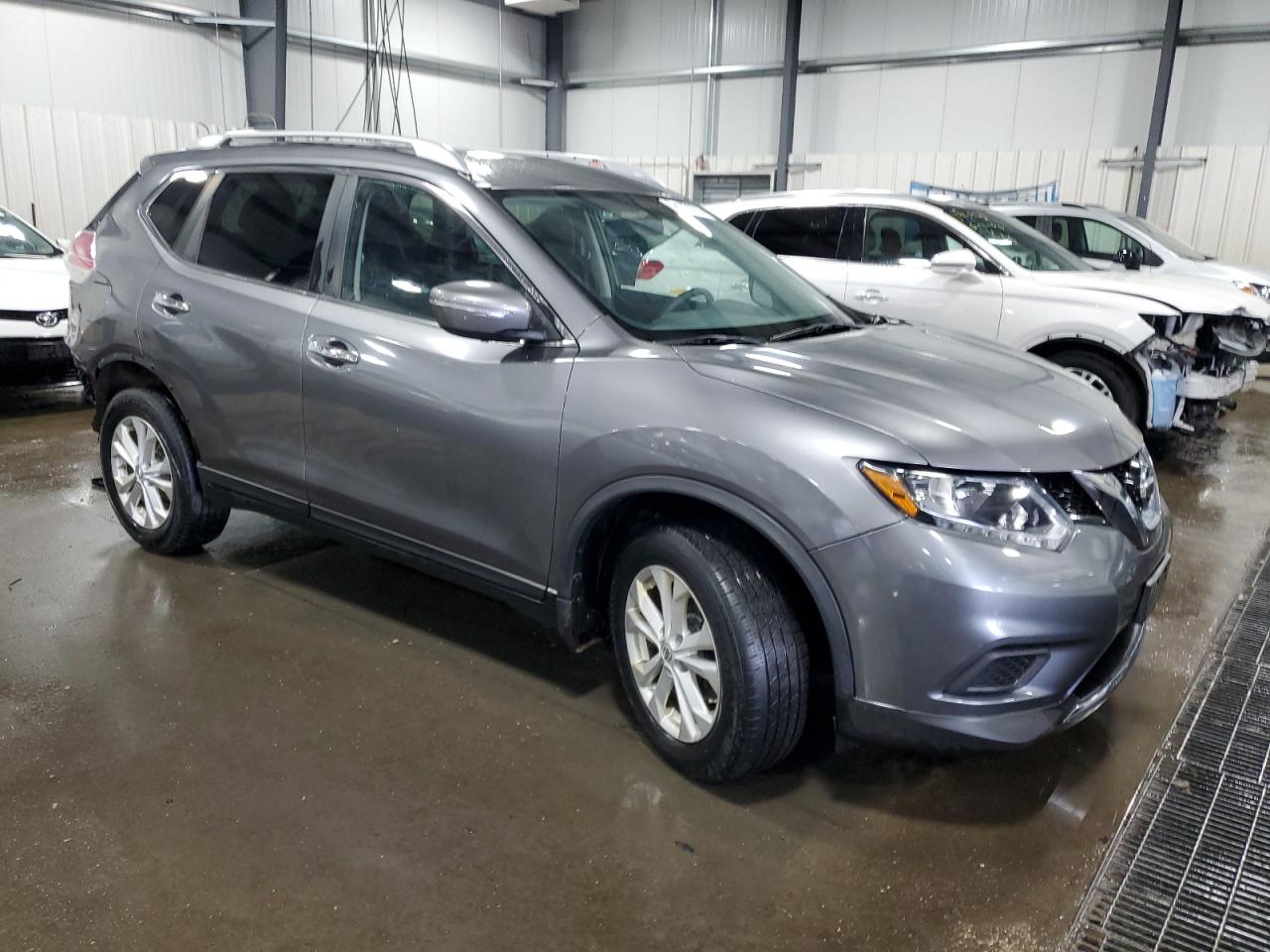 2015 Nissan Rogue S vin: KNMAT2MV9FP509534