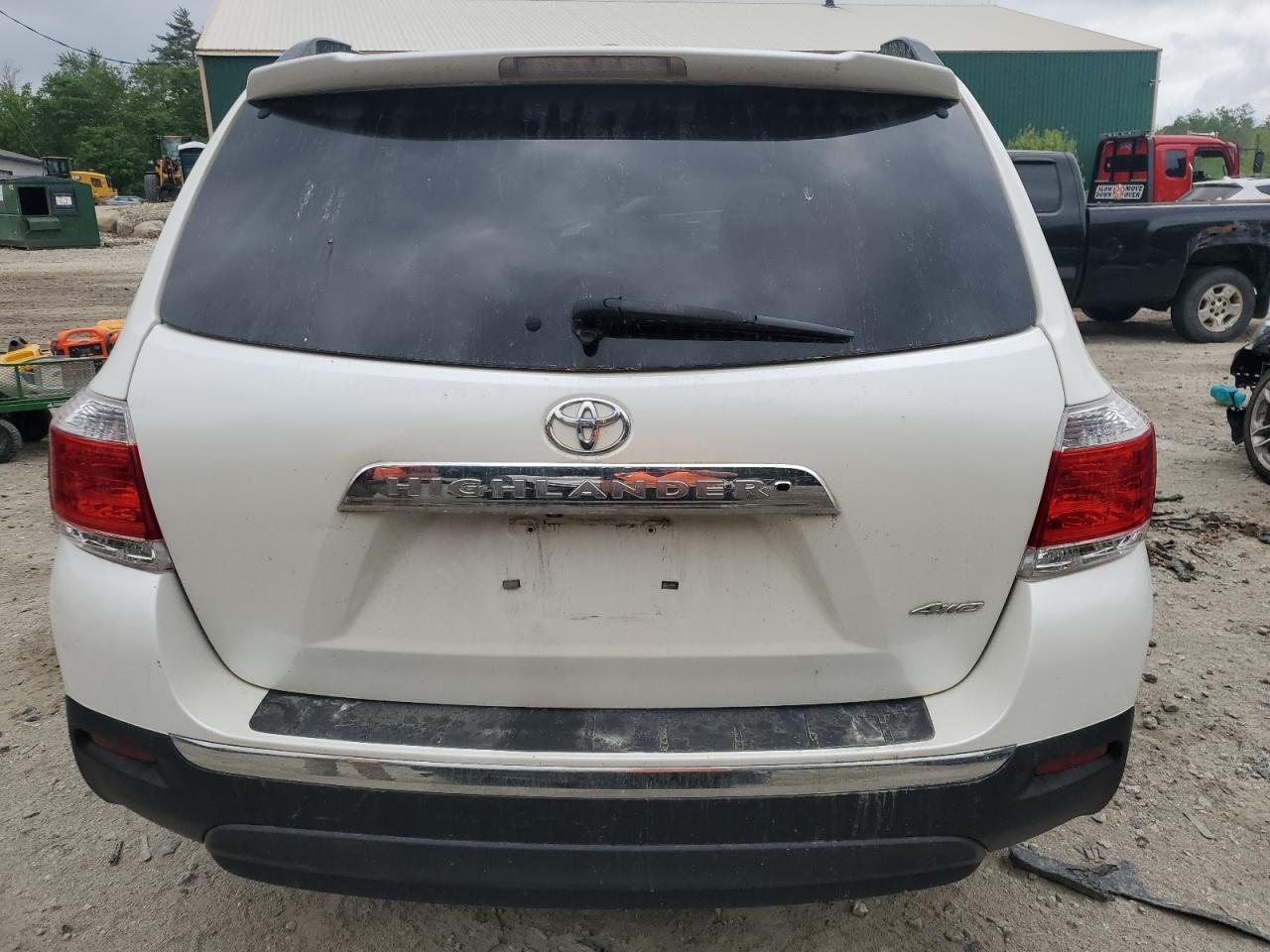 5TDBK3EH5CS104911 2012 Toyota Highlander Base