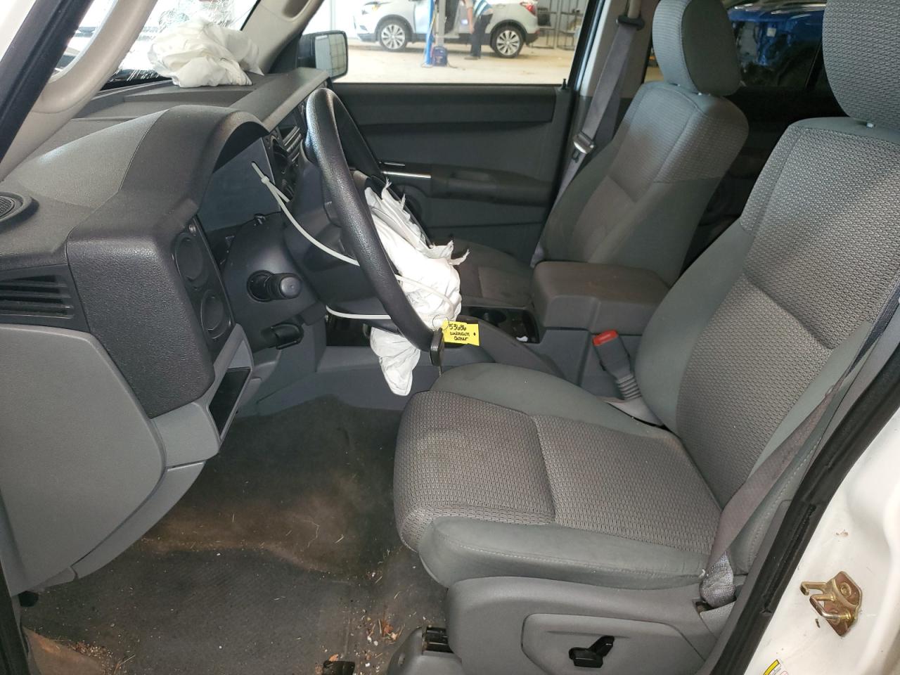 1J8HG48K96C330649 2006 Jeep Commander