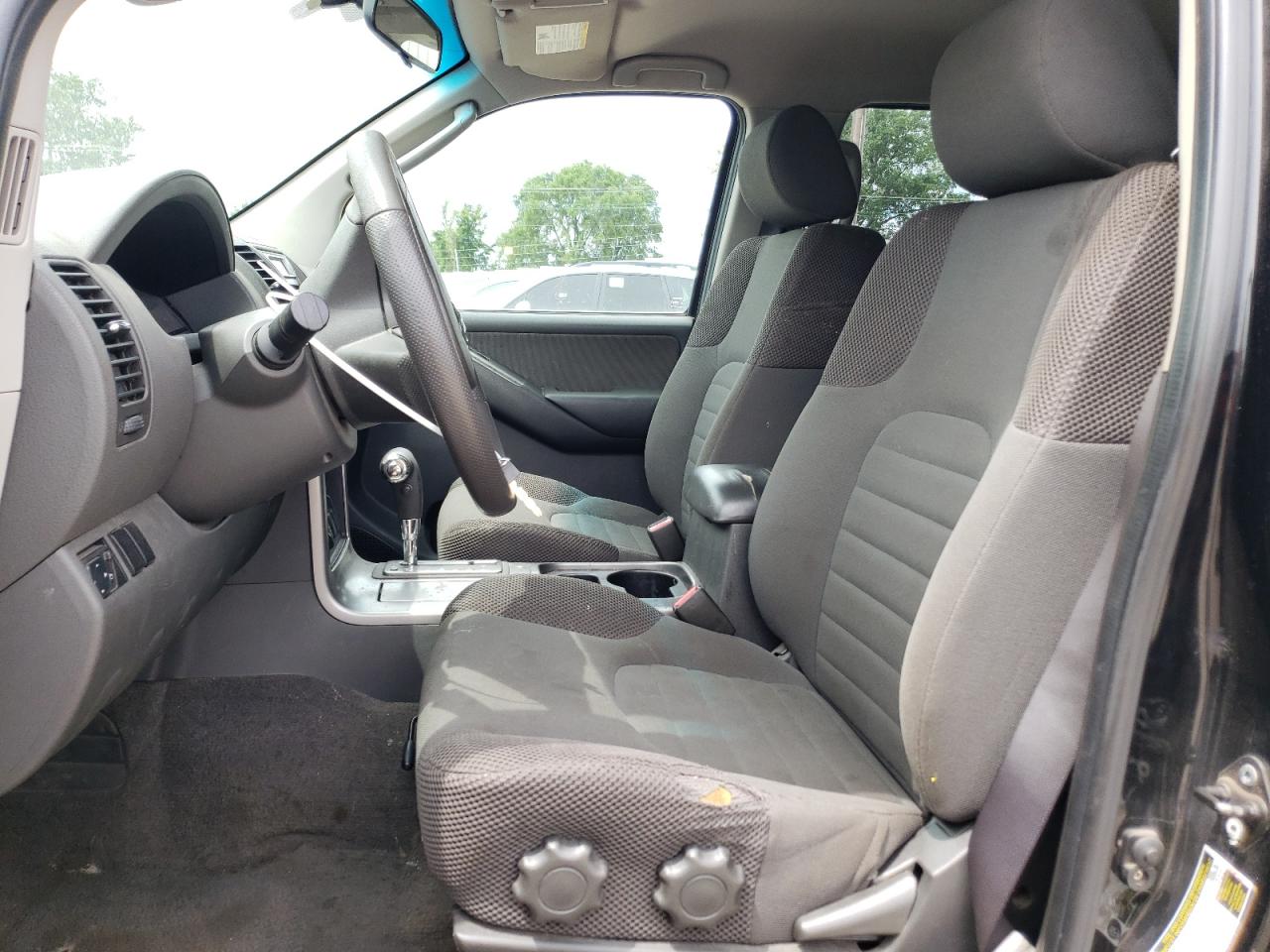 5N1AR18W46C650140 2006 Nissan Pathfinder Le