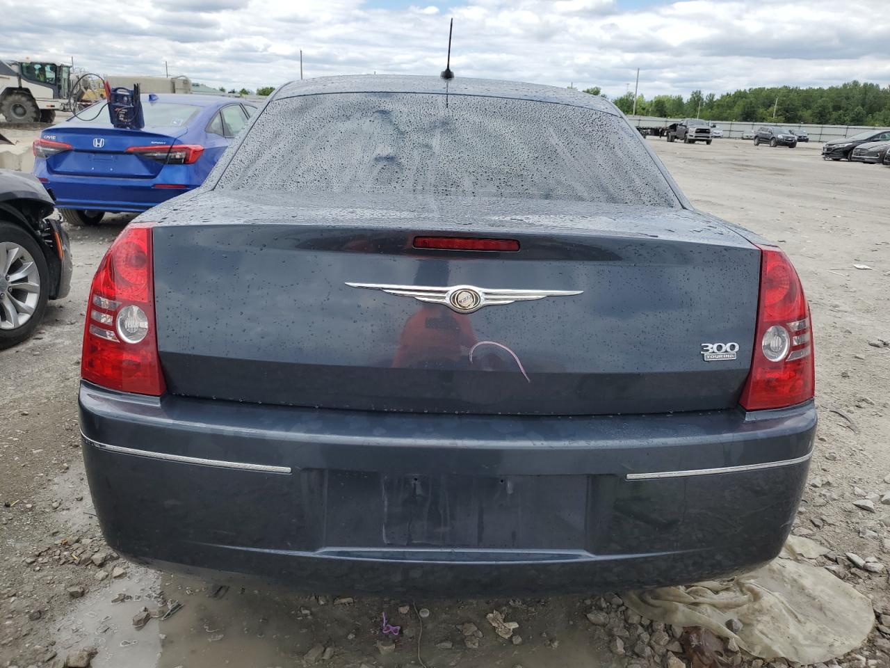 2C3LA53G18H169519 2008 Chrysler 300 Touring