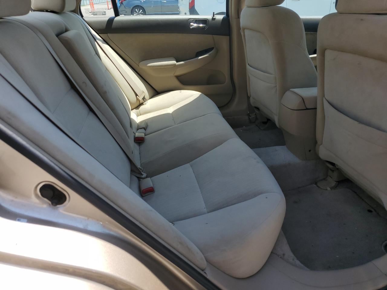 1HGCM564X5A068544 2005 Honda Accord Lx