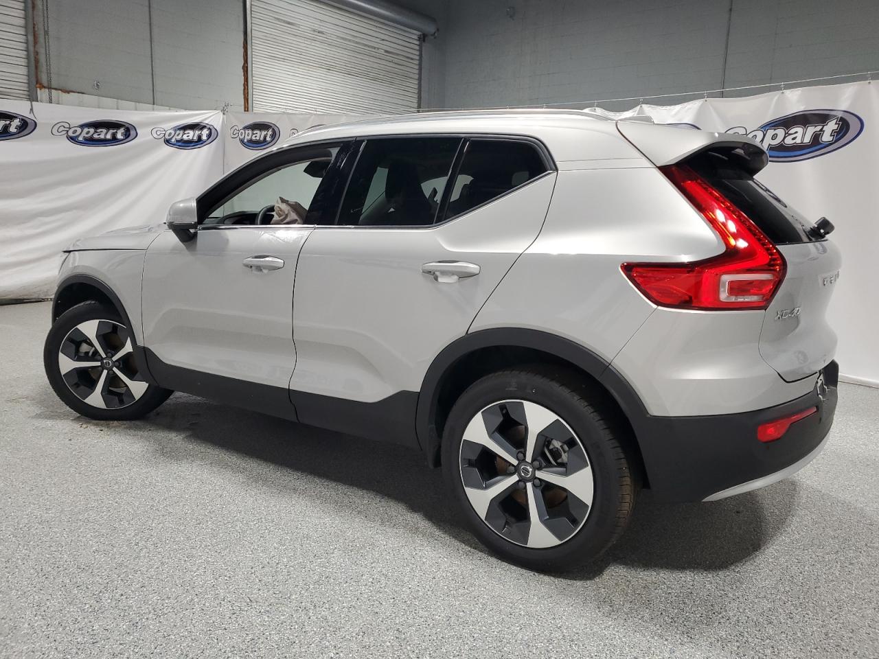 YV4L12UE0R2334619 2024 Volvo Xc40 Plus