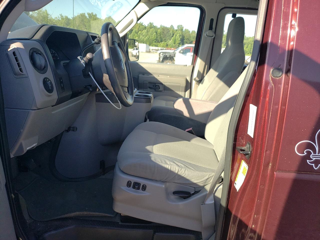 1FBNE3BL1CDA00008 2012 Ford Econoline E350 Super Duty Wagon