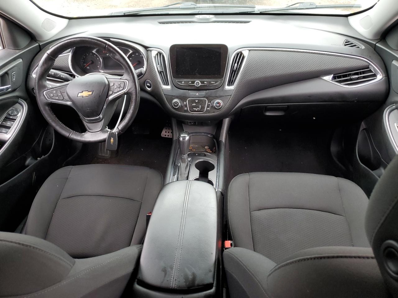 1G1ZE5ST2HF137780 2017 Chevrolet Malibu Lt