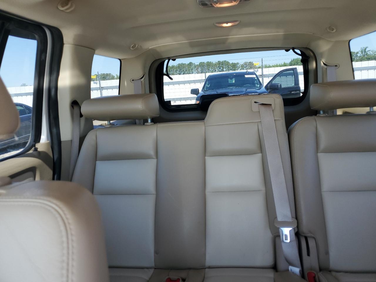 1FMEU7E82AUA25442 2010 Ford Explorer Eddie Bauer