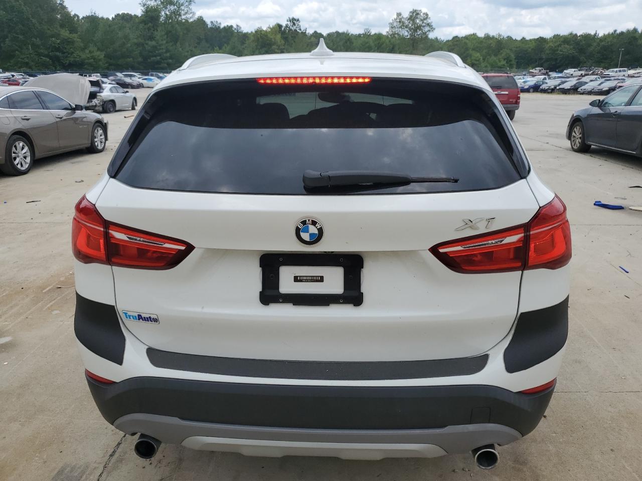 WBXHU7C38J5H41111 2018 BMW X1 Sdrive28I