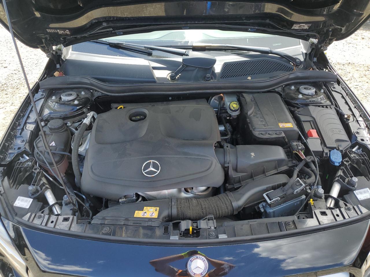 WDCTG4GB9FJ156557 2015 Mercedes-Benz Gla 250 4Matic